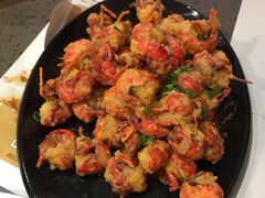 咸蛋黄焗虾球-一棠龙虾(徐家汇城开YOYO店)