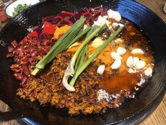 -周幺妹重庆老火锅(银泰城总店)