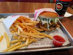 -FATBURGER 特富客汉堡(外交公寓店)