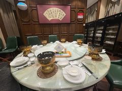 -海鲨湾海鲜会馆(百家湖1912店)