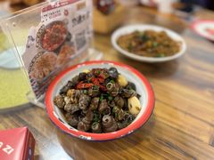 -冶建镜子·老南昌大排档·江西虾王(总店)