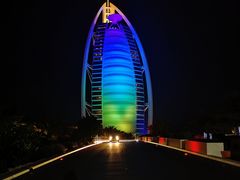 -迪拜帆船酒店海底餐厅