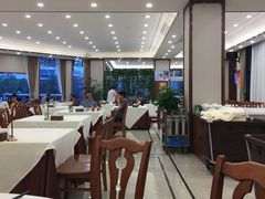 大堂-怡园饭店-餐厅(四望亭店)