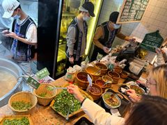 -云阿蛮云南生烫牛肉米线(奉贤路店)