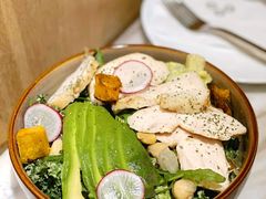 牛油果鸡胸肉沙拉-农畉LONFOOD(福田星河COCOPark店)