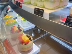 -UH祐禾(武汉武商MALL店)