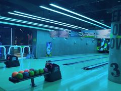 -世代星球·保龄球·镭战真人CS·团建(杨浦店)