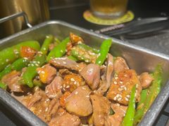 炒鸡杂-鸟啸酒场 by MIG(长乐路店)