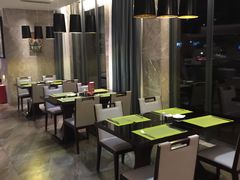 -红咖啡西餐厅·自助餐(惠州翡翠山华美达酒店)