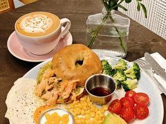 -ommo cafe(半岛城邦店)