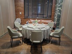 -郑庄脂渣海鲜楼(九水路店)