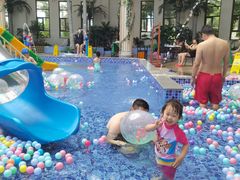 -大连金石滩绿发温泉假日酒店