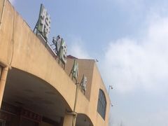 -鹰潭服务区-停车场