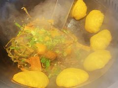 铁锅炖鸡-锅老头海鲜铁锅炖