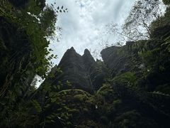 -梭布垭石林景区