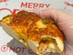 -HOT CRUSH趁热集合·现烤面包(环球港店)