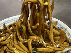 -珠宝街老左杂酱面馆