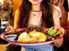 -席娜卡琳火车铁道夜市