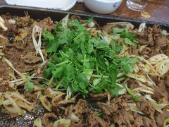 铁盘烤牛肉-清真永恒华威肉饼(潘家园店)