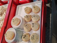 -梅花香里大酒店(郁金香路店)