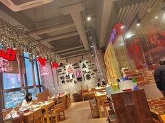 大堂-么肆烤肉·中式自助·烤肉大排档(街道口季佳PAI店)