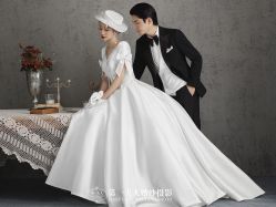 -第一夫人婚纱摄影(南京店)