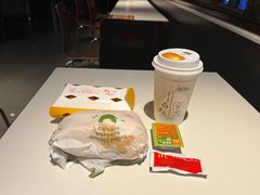-麦当劳(丽江玉河广场店)