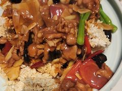 -铜锣湾·有麝自然香(重庆新天地店)