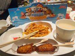 -海底捞火锅(金地广场生日主题店)