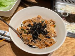 韩式肥牛石锅拌饭-新石器烤肉(南站店)