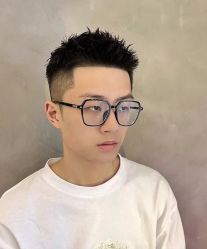 -苏豪路易士·嘉玛发廊