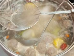 -官塘陈记鱼生·潮汕砂锅粥·牛肉火锅(潮枫路总店)