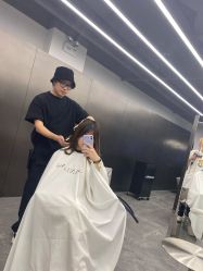 -斑斓色彩沙龙