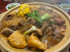 -沙胆彪炭炉牛杂煲(上海日月光广场店)