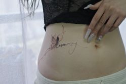 -明星刺青·洗纹身