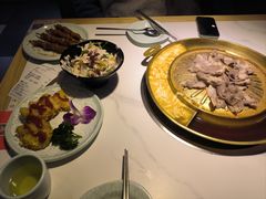 -猪啊牛呀羊啊铜盘烤肉(正大广场店)