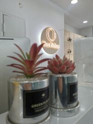 -Coo Hair salon
