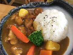 咖喱鸡肉饭-花漫里日式餐厅(刺桐店)