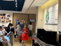 -柏斯音乐艺术中心·钢琴·吉他(上音店)