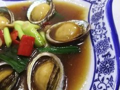 -鑫悦楼煎蟹·16年海鲜大排档