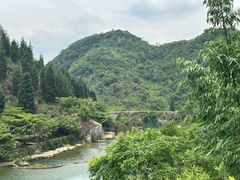 -高荡千年布依古寨旅游景区