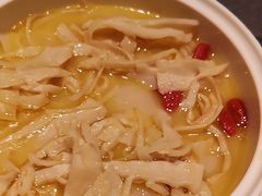 -桂满陇·手作小笼包&江南叫花鸡(中山公园店)