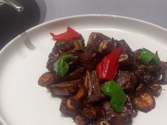 石锅安格斯牛仔骨-狮王府淮扬菜(新街口友谊店)