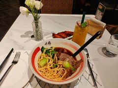 牛四宝面-静香HOUSE·全时段融合餐厅(七星欢乐颂店)