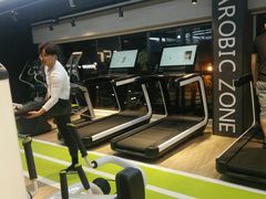-Liking Fit24小时智能健身(金汇路韩国街店)