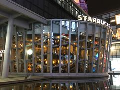 -星巴克臻选(宁波天一广场店)