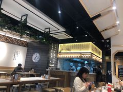 -馋三尺蟹粉小笼(人民广场店)