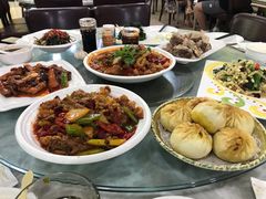 -清真·胖妈妈手抓餐厅(定西路长城宾馆店)