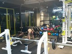 -Liking Fit24小时智能健身(金汇路韩国街店)