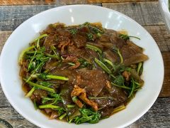 香菜肉丝粉皮-八张桌子(老店)